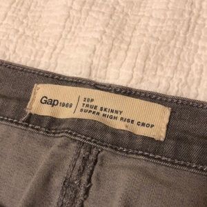 gap grey crop jeans